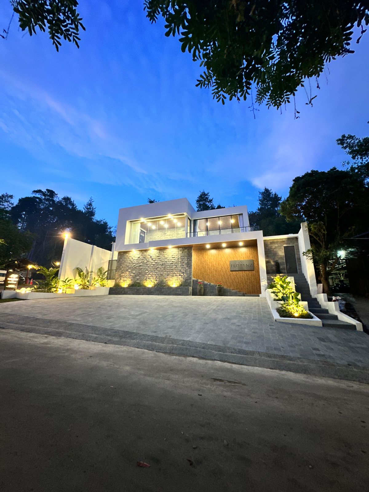 tampak depan villa